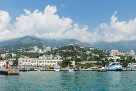 YALTA, CRIMEA, RUSSIA - may 29.2014: Views of the waterfront and Wharf and the city from the sea. A clear Sunny dayのeditorial素材