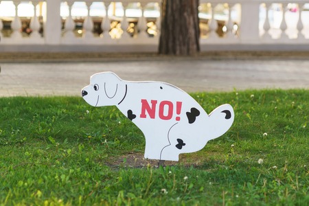 Gelendzhik, Russia - April 29.2017: Graphic sign banning Pets on the lawn on the city's waterfrontのeditorial素材