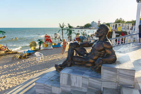 Yevpatoria, Crimea, Russia-September 12, 2019: Sculpture on the Gorky embankment near the beach in the resort town-Resting Herculesのeditorial素材