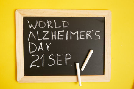chalk board with the inscription September 21 World Alzheimer's Dayの写真素材