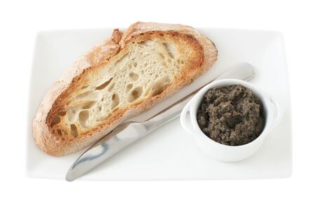 olive sauce with bread