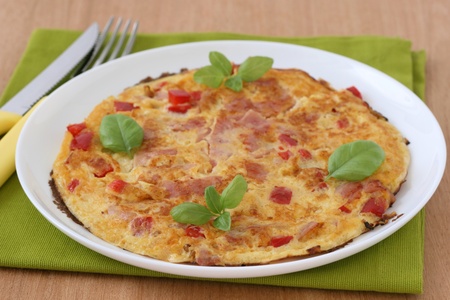 omelet with hamの写真素材