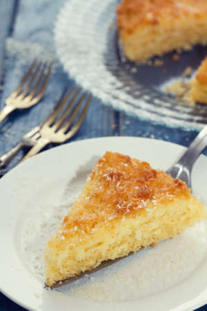 coconut tarte in blue background