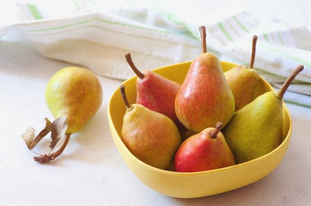 Raw Green Organic Pears Ready to Eatの写真素材