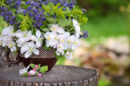 Bouquet of spring flowers on the natural backgroundの写真素材