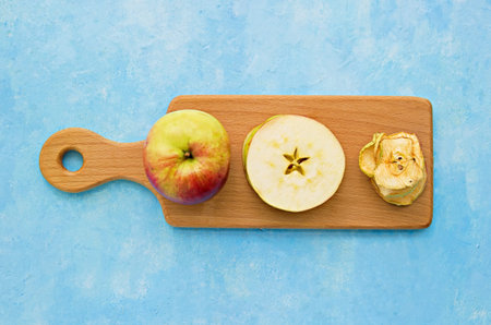 Apples: fresh whole, sliced and dried. The transformation of apples in the process of processing and...