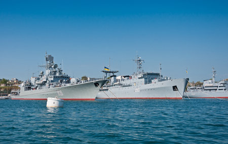 SEVASTOPOL, CRIMEA, UKRAINE - MAY 06, 2013: Ships of The Ukrainian Naval Forces in the Sevastopol Bay - Frigate Hetman Sahaydachniy (U130) and control ship Slavutych (U510)のeditorial素材