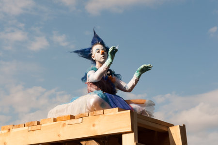 MOSCOW, RUSSIA-SEPTEMBER 10, 2017: Celebrating 870 years in the city of Moscow, installation in the Gorky Park of Culture. Bright people.のeditorial素材