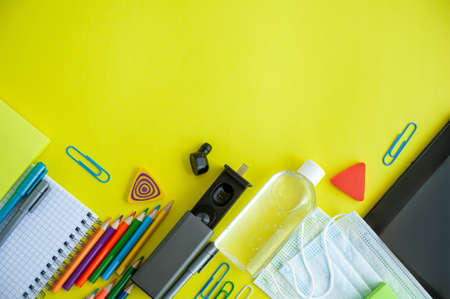 Conceptual goods for school and remote reflection. Learning in a pandemic.の写真素材