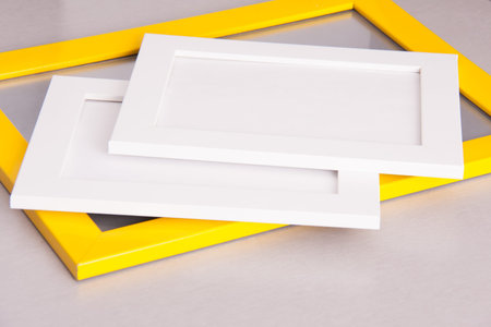 frame photo white and yellow
