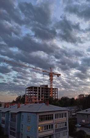 tower, sky, antenna, blue, communication, radio, technology, construction, crane, cloudsの写真素材