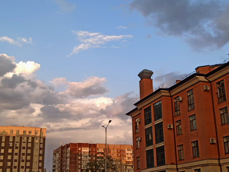 building, architecture, city, sky, house, urban, apartment, buildings, homeの写真素材
