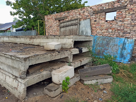 wood, wooden, stairs, house, building, stone, construction, old, architecture, stepsの写真素材