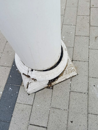 Detail of an old pillar in the city, close-upの写真素材