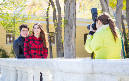 love story, photographer take a photo
