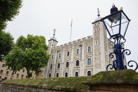 LONDON, UK - August 21, 2017: The Tower of London, officially Her Majesty's Royal Palace and Fortress of the Tower of London, is a historic castle located on the River Thamesのeditorial素材