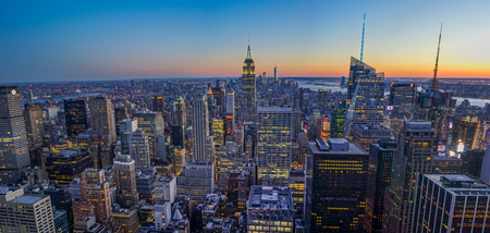 New York Skyline with Empire State Building During Sunsetの写真素材