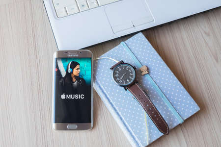 CHIANG MAI, THAILAND - JAN 31, 2016: Screen shot of Apple music app showing on samsung galaxy s6 edge. Apple Music is a beta version on android.のeditorial素材