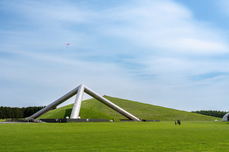 SAPPORO, JAPAN - MAY 05, 2024 : Huge triangular metal pyramid in Moerenuma Park in Summer Day where is a Famous Landmark of Sapporo, Japan.のeditorial素材