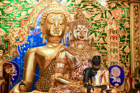 Golden buddha inthe templeのeditorial素材