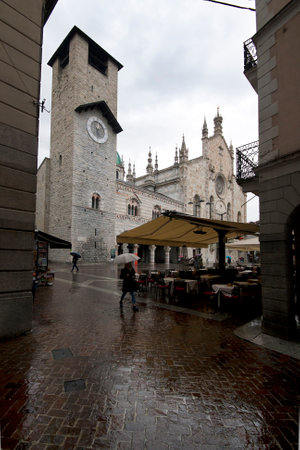 COMO . LOMBARDY. ITALY. November 06, 2019 : View to Como Cathedral is the Roman Catholic cathedral of the city of Como, Lombardyのeditorial素材