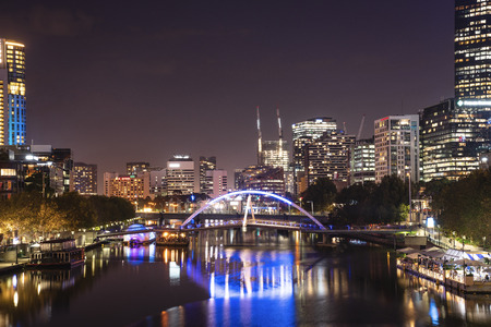 View of Yarra river and Melbourne skyline from Princes Bridge, is the vibrant heart and soul of Melbourne's tourism industry.のeditorial素材