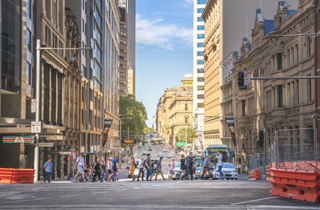 Sydney people in city crossed street during after working hour in business area, Australia.のeditorial素材