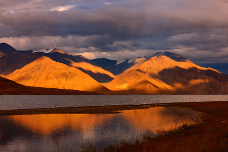 Pangong lake with clear blue skyの写真素材
