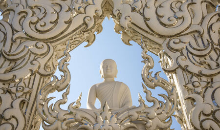 White buddha statueの写真素材