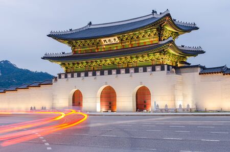 Gwanghwamun Gate of Gyeongbokgung palace in Seoul, South Koreaのeditorial素材