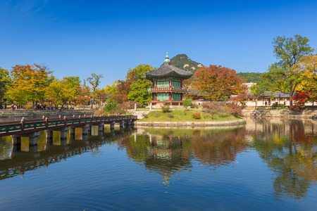 Autumn of Gyeongbokgung Palace in Seoul ,Koreaのeditorial素材