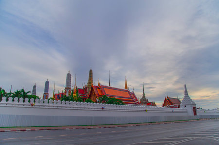 The most famous in thailand, Wat Pha Keawの素材