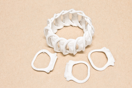 Ring pull plastic of can
