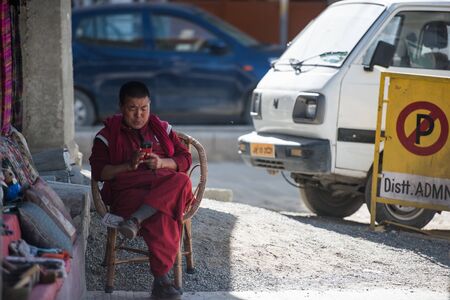 Leh Ladakh , India - August 6, 2015 :  Unidentified people in Leh Ladakh, Indiaのeditorial素材