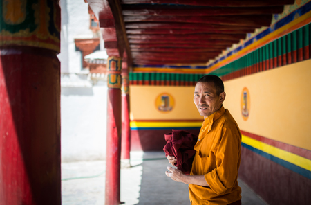 Leh Ladakh , India - August 11, 2015 : Unidentified tibetan buddhist monks  in Leh Ladakh, Indiaのeditorial素材
