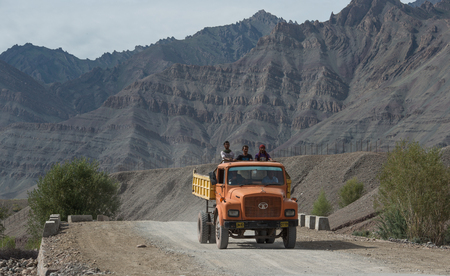 Leh Ladakh , India - August 7, 2015 : Unidentified people in truck  in Leh Ladakh, Indiaのeditorial素材