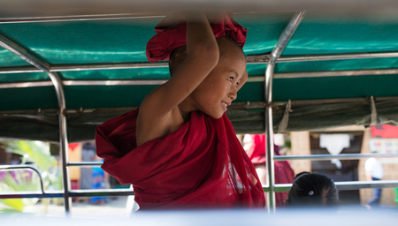 Kyaikhtiyo, Myanmar -  February 24: Unidentified Children Smiling in Kyaikhtiyo, Myanmar 24, 2017のeditorial素材
