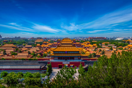 The Forbidden City is a palace complex in Beijing, China. It is the former imperial palace from the Ming dynasty to the end of the Qing dynasty.の写真素材