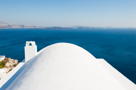 White architecture on Santorini island, Greece. Beautiful summer landscape, sea view.の写真素材