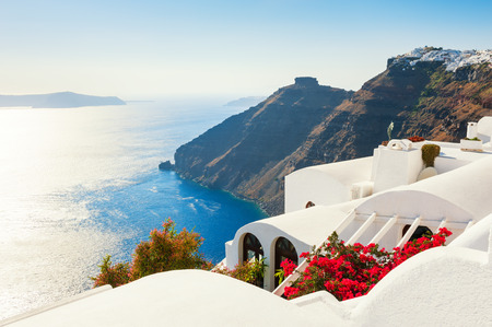 White architecture on Santorini island, Greece. Beautiful summer landscape, sea view.の写真素材