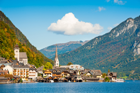 Hallstatt village in Austrian Alps. Beautiful autumn landscapeの写真素材