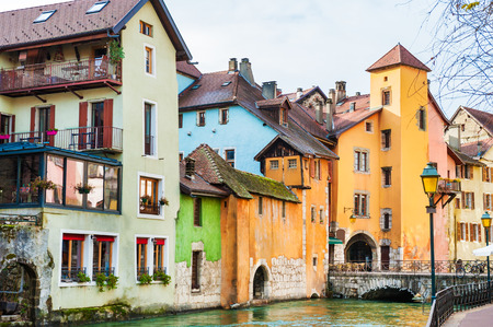 Medieval colorful architecture on the canal in Annecy, France.の写真素材