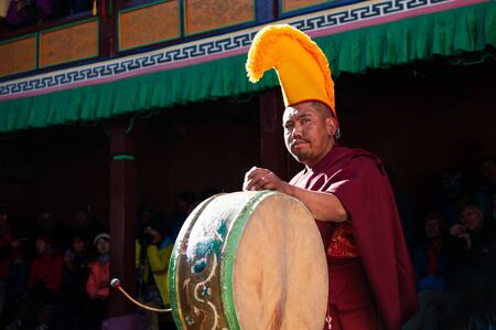 Tengboche, Nepal - October, 26, 2018: The monk perform religious buddhistic dance during the Mani Rimdu festival in Tengboche Monasteryのeditorial素材