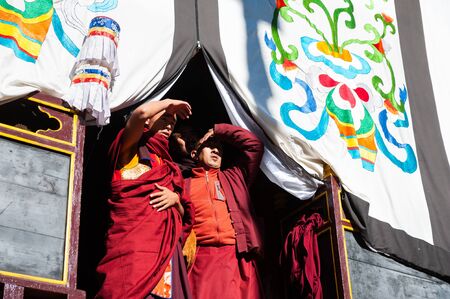Tengboche, Nepal - October, 24, 2018: The monks during the Mani Rimdu festival in Tengboche Monasteryのeditorial素材
