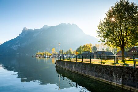 Traunsee lake in Alps mountains at sunrise, Austria. Beautiful summer landscapeの写真素材