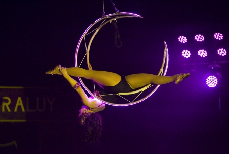Unidentified acrobat woman performs during the new spectacle of Raluy Circus, on January 1, 2014 in Barcelona, Spainのeditorial素材
