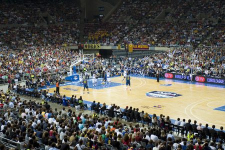 Some players in action at FC Barcelona vs Dallas Mavericks friendly match, final score 99-85, on October 9, 2012, in Palau Sant Jordi stadium, Barcelona, Spainのeditorial素材