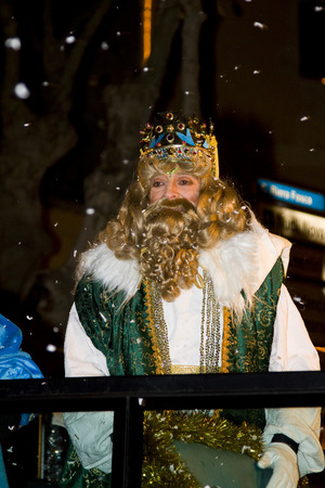 Caspar King at the Biblical Magi Three Wise Men parade, who give toys to the children. Is a traditional spanish celebration. January 5, 2012 in Alella, Barcelona, Spainのeditorial素材