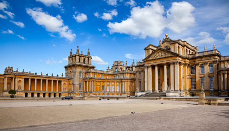BLENHEIM, UK - JUN 14, 2013: Monumental English country house Blenheim Palace, the principal residence of the Dukes of Marlboroughのeditorial素材