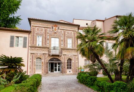 PISA, ITALY - MAY 30, 2018: Museum building at Orto botanico di Pisa (Orto Botanico dell Universita di Pisa), the oldest university botanic garden in the world established by Cosimo Medici in1544のeditorial素材